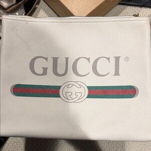Gucci Ivory Pouch with Signature Stripe
